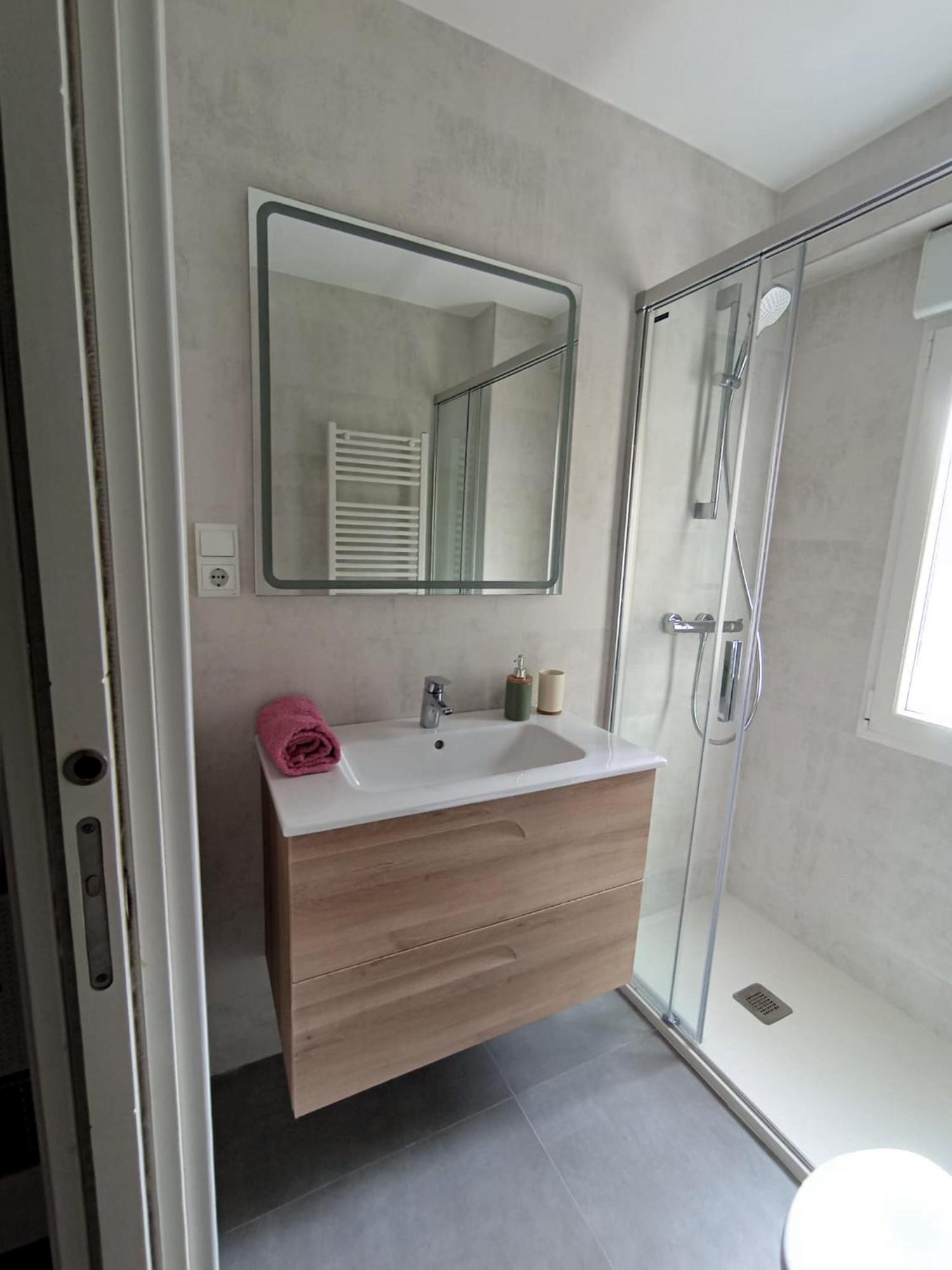 Appartamento Apartamento En Santander Cercano Al Centro Esterno foto